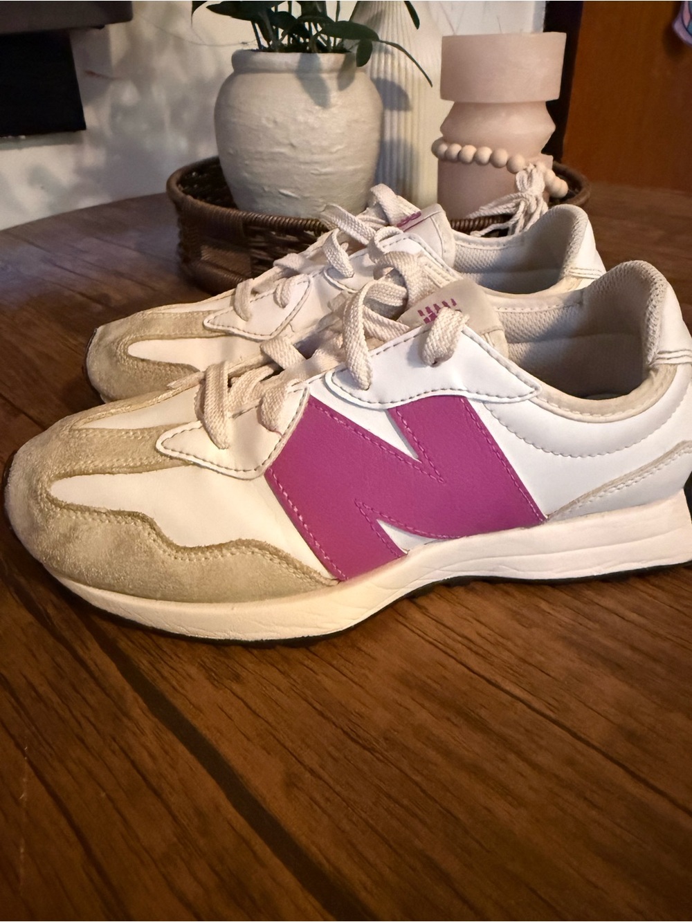 New Balance 327 Women’s White Sneakers with Pink 'N' Accent